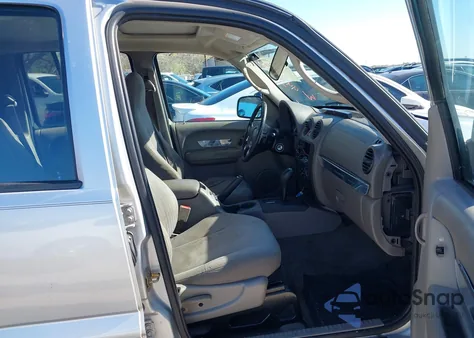 2003 Jeep Liberty Sport from USA, damaged, VIN 1J4GK48K53W721612